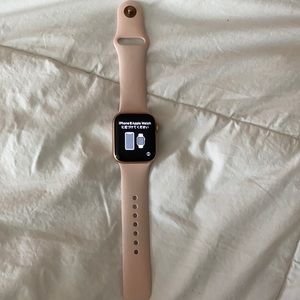 Apple Watch 40mm series 4